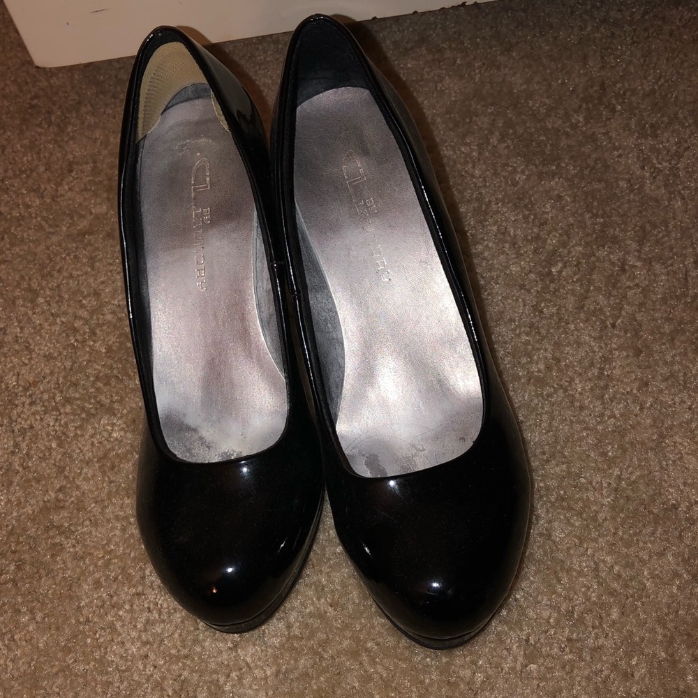 Small Black Heels !!!!